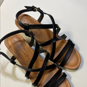 New Directions Black Strappy Sandals